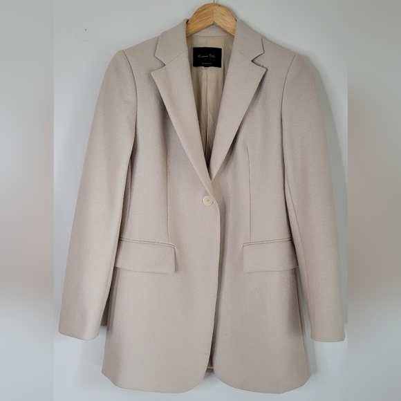 Massimo Dutti Jackets & Blazers - MASSIMO DUTTI blazer,  wool blend  one button blazer in beige Sz 4